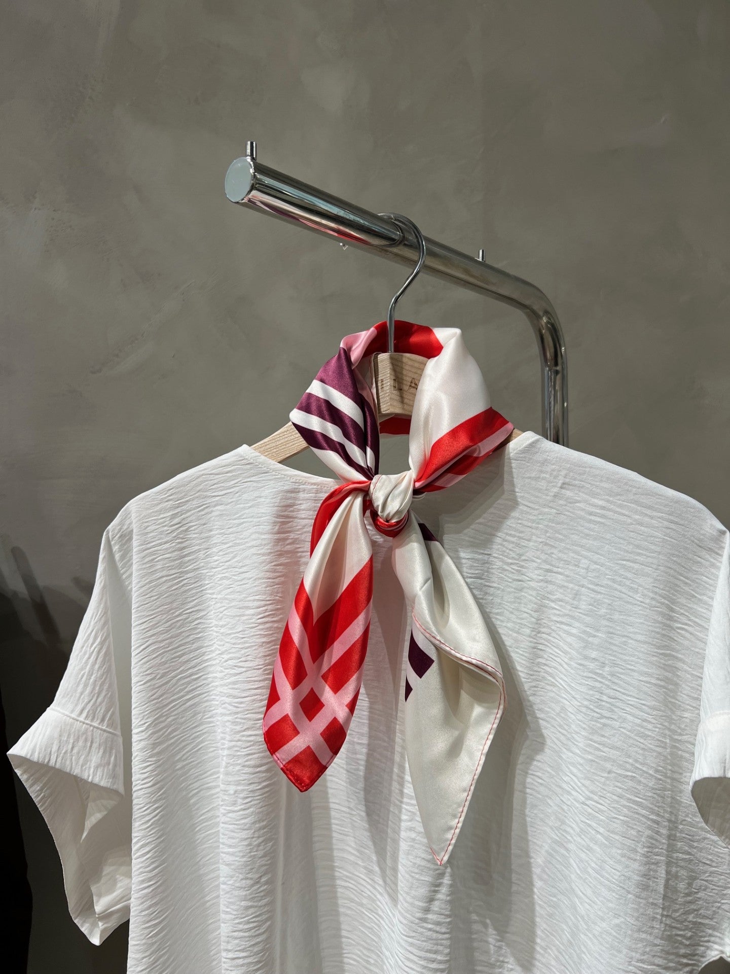 PCJUSTINE Light Scarf - Cloud Dancer